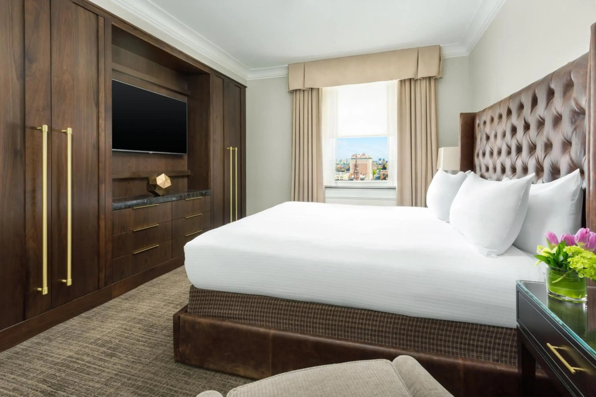 Отель Hilton Boston Park Plaza