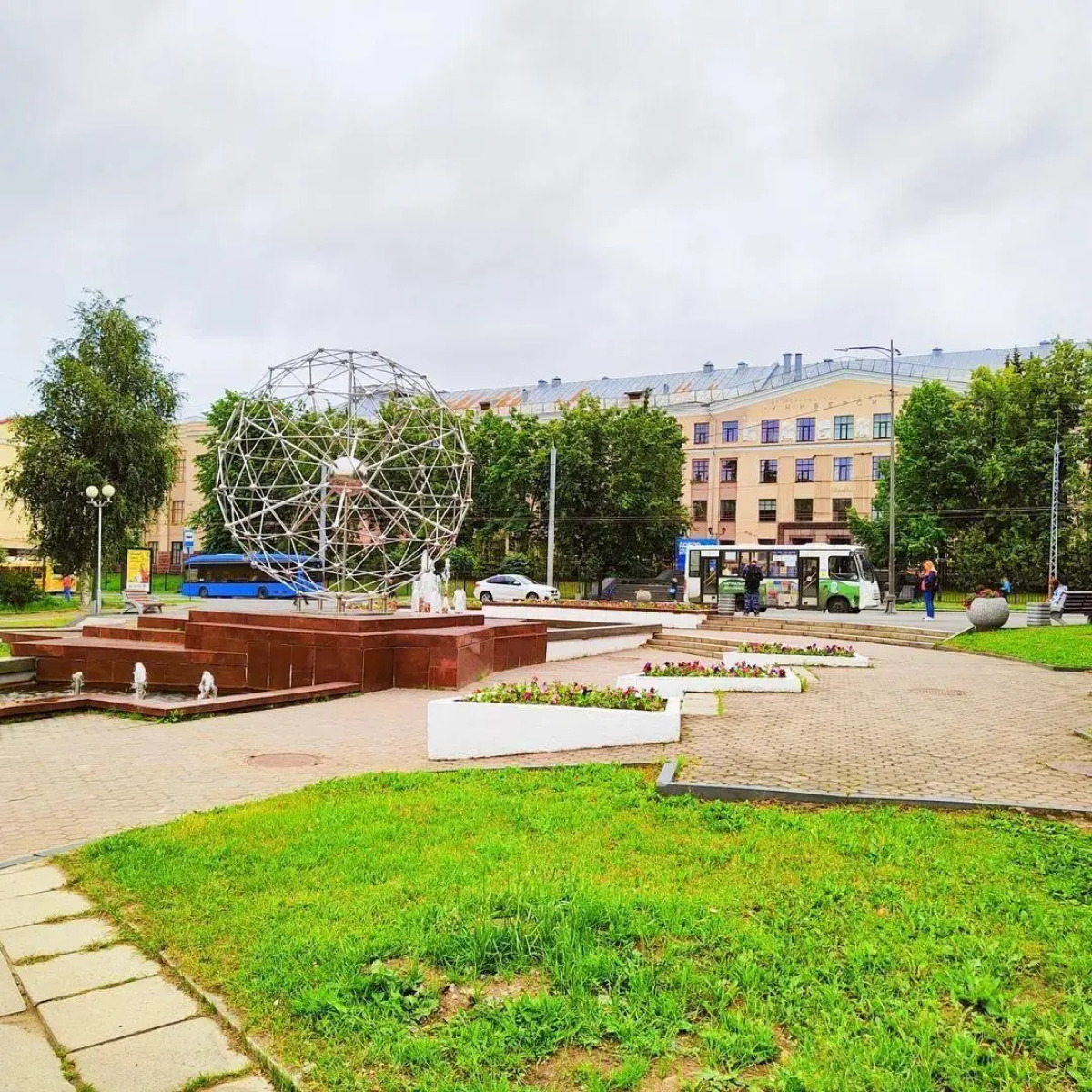 Апартаменты на улице Анохина 18