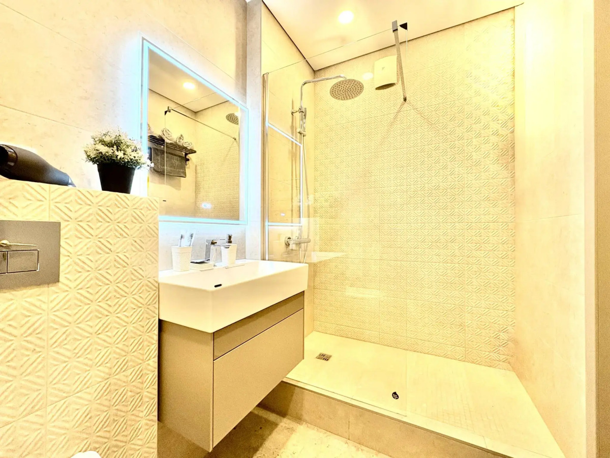 Апартаменты Золотое сечение на улице Партизана Железняка 38