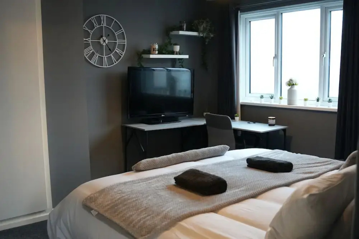 Detached Homestay With Private Rooms