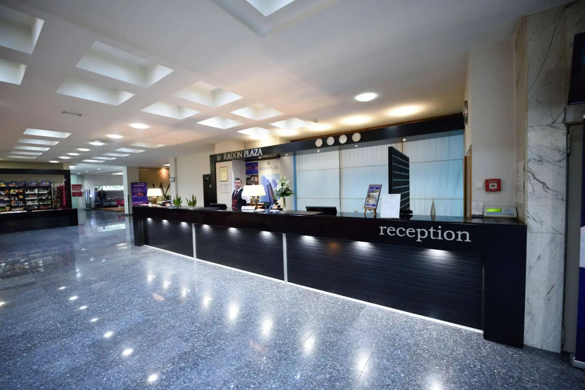 Radon Plaza