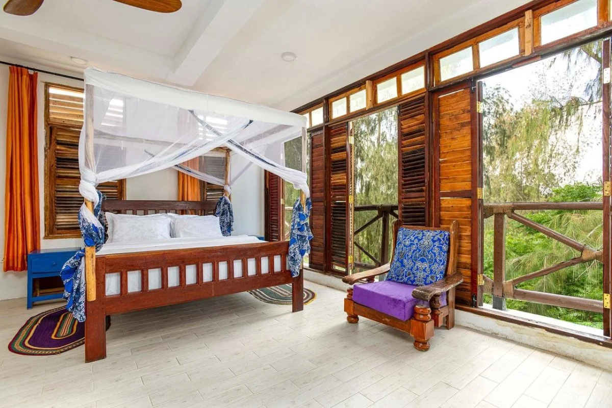 Asante Sana Beach Cottages