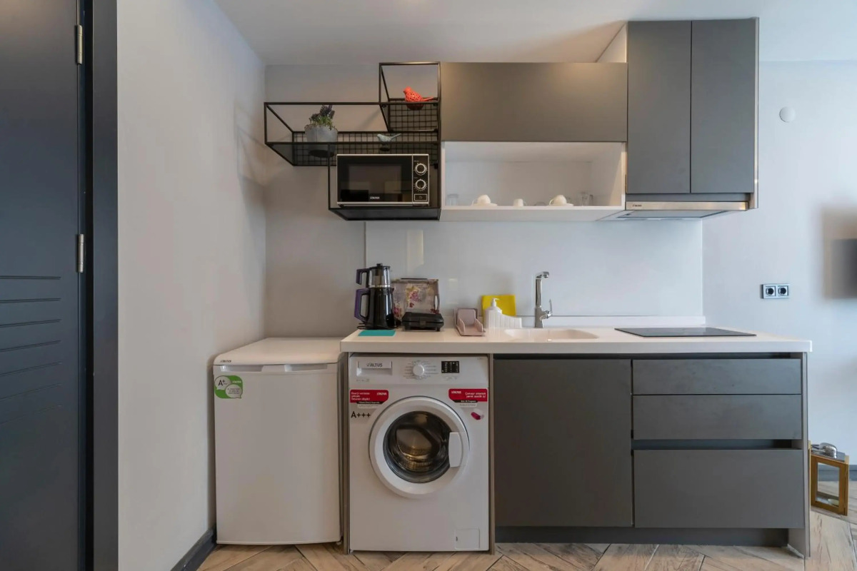 Meyde Boutique & Suites