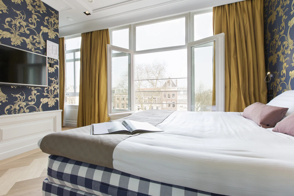 The Amsterdam Canal Hotel