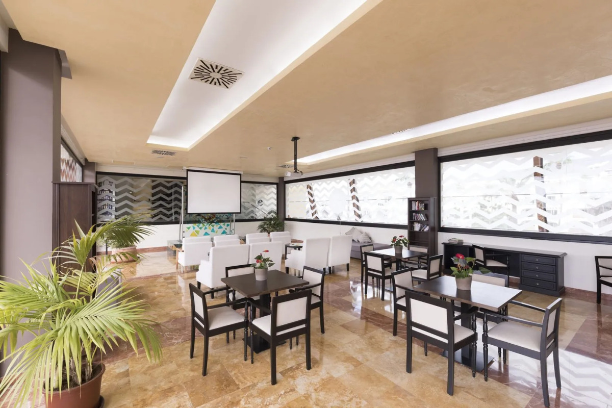 Be Live Experience La Nina