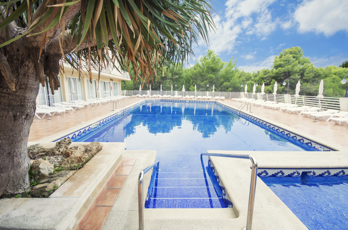 Azuline Hotel Bahamas y Bahamas II