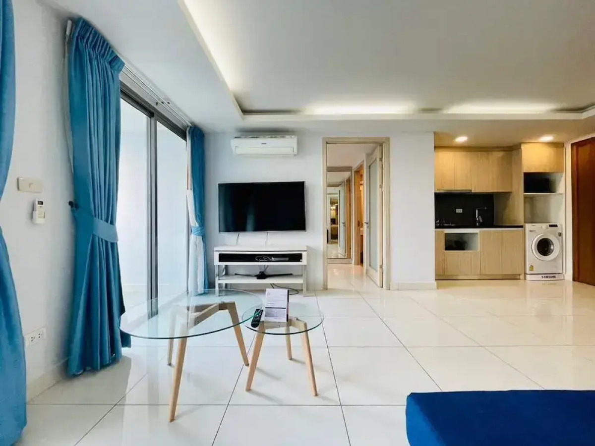 Laguna Bay 2 by PSR ASIA