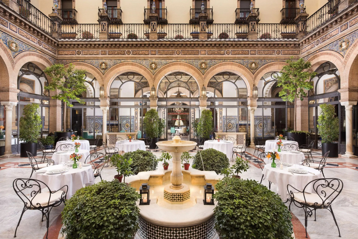Отель Alfonso XIII, a Luxury Collection Hotel, Seville