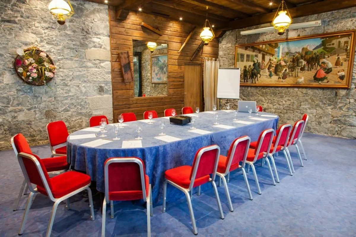 Le Montbrillant Hôtel Residence