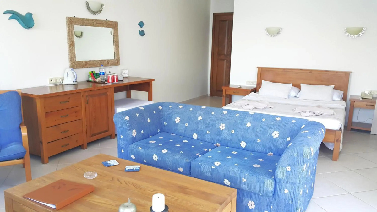 Ece Hotel Sovalye Island