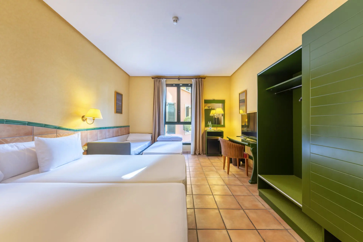 Hotel Port Jardín Milenio