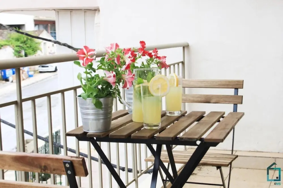 Anivia Apartment Airport by Airstay