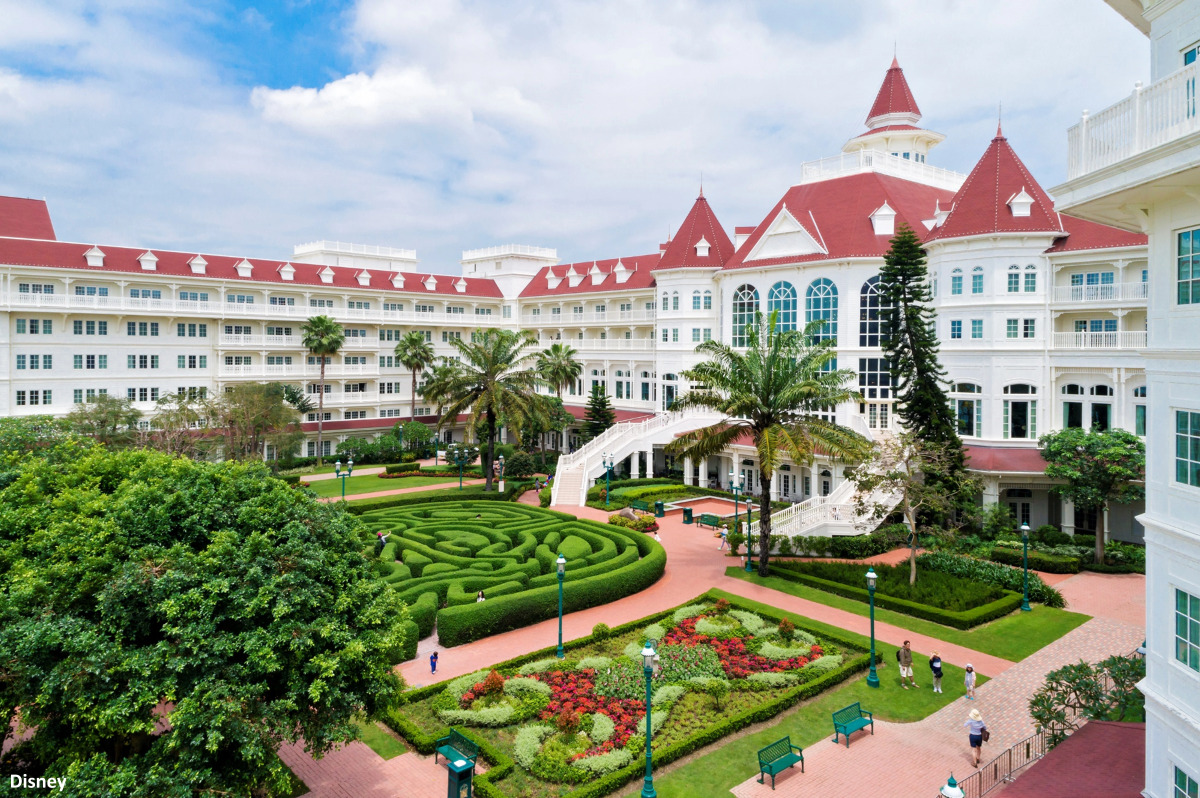 Hong Kong Disneyland Hotel