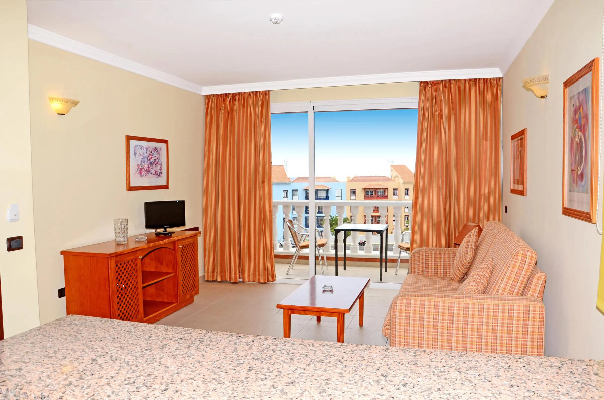 Apartamentos Callao Mar