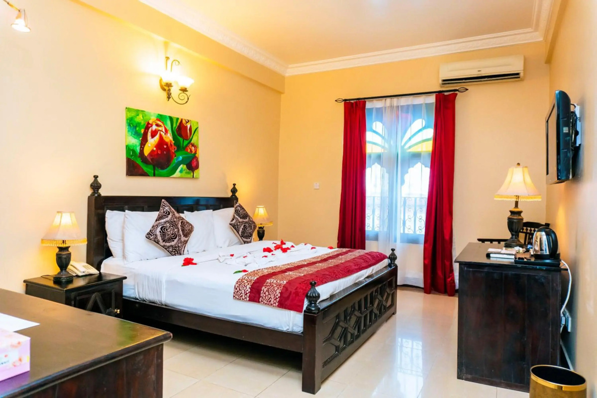 Golden Tulip Stonetown Boutique