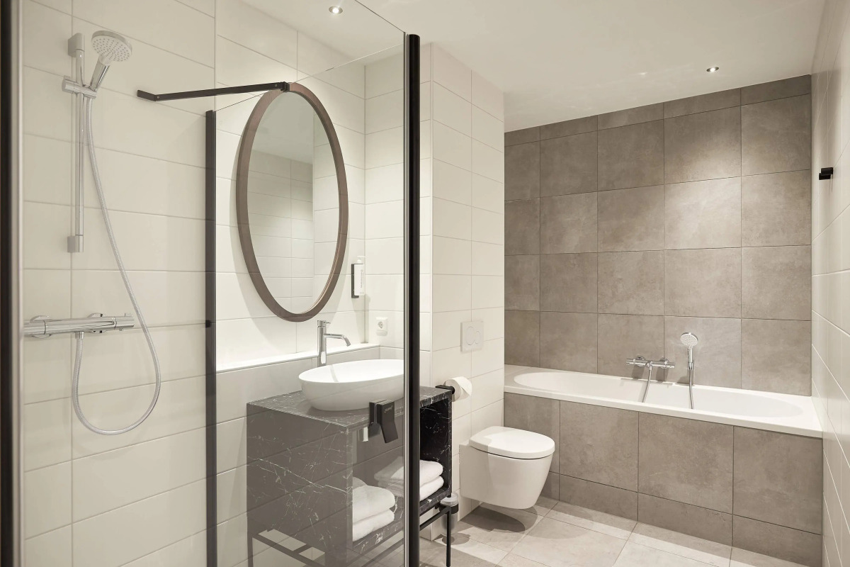 Corendon Amsterdam Schiphol Airport, a Tribute Portfolio Hotel