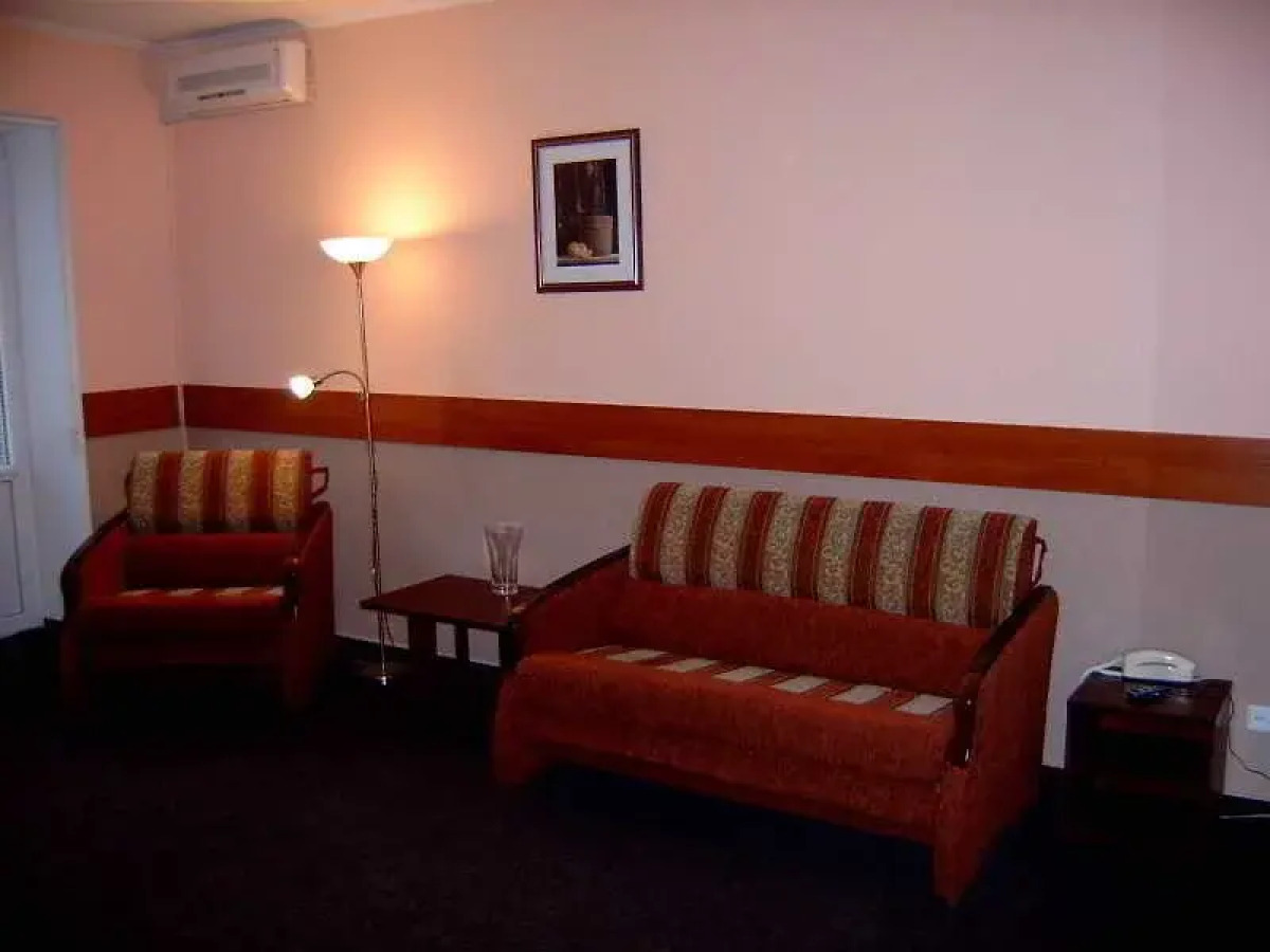 Ukrainian Hotel Service Apartments