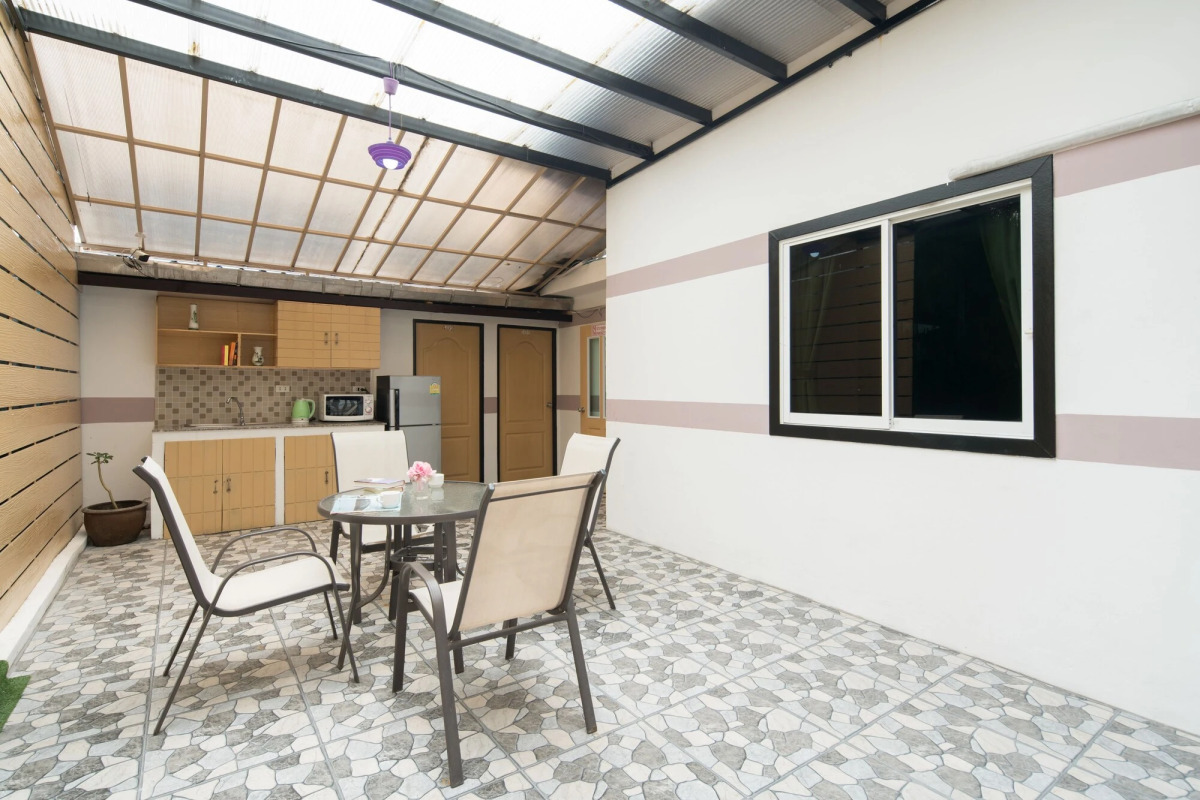 Royal Beach Residence