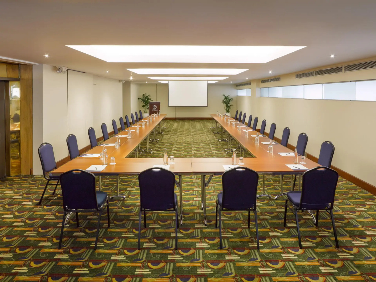 Hotel Estelar Miraflores