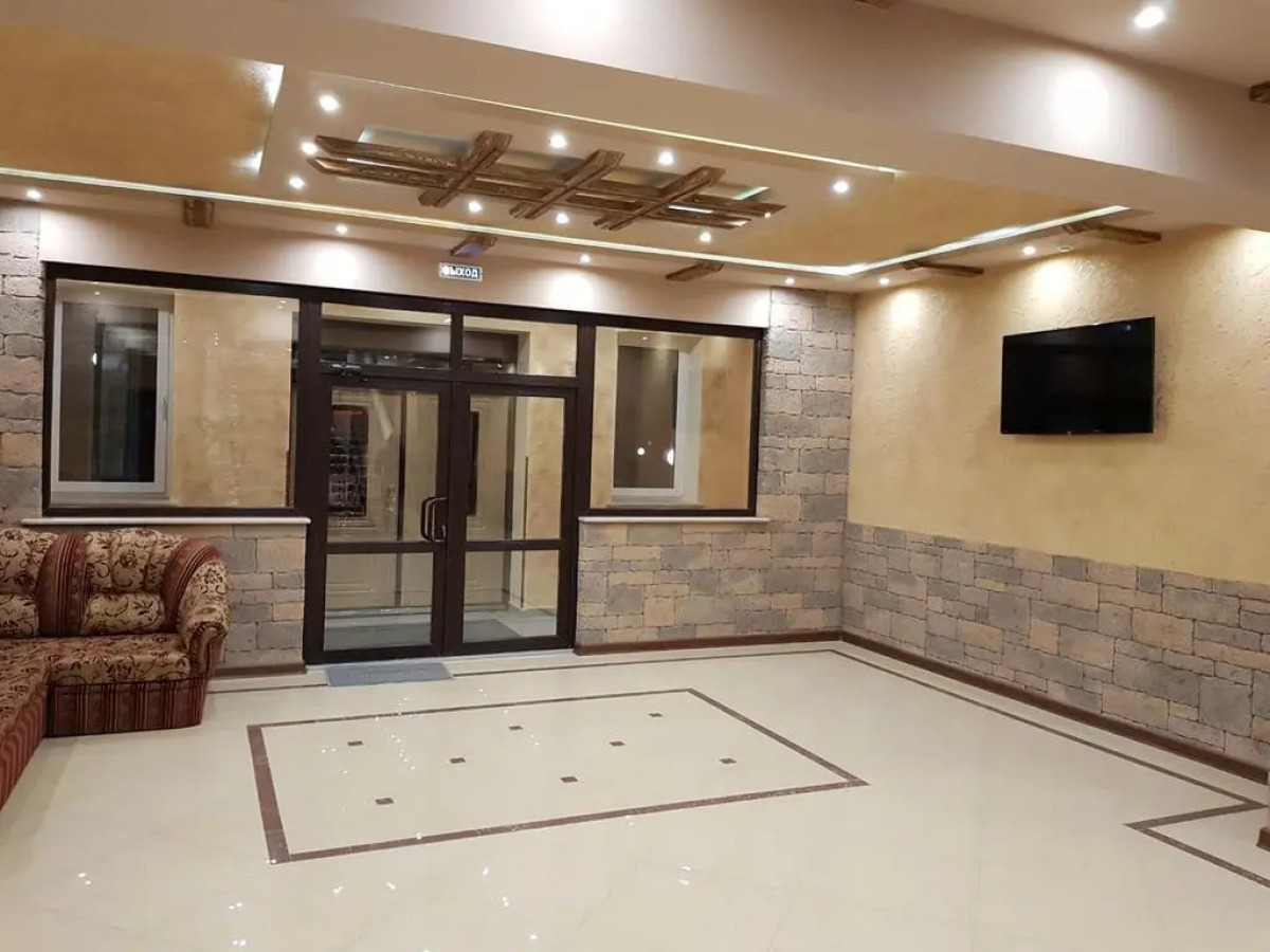 Новый Замок