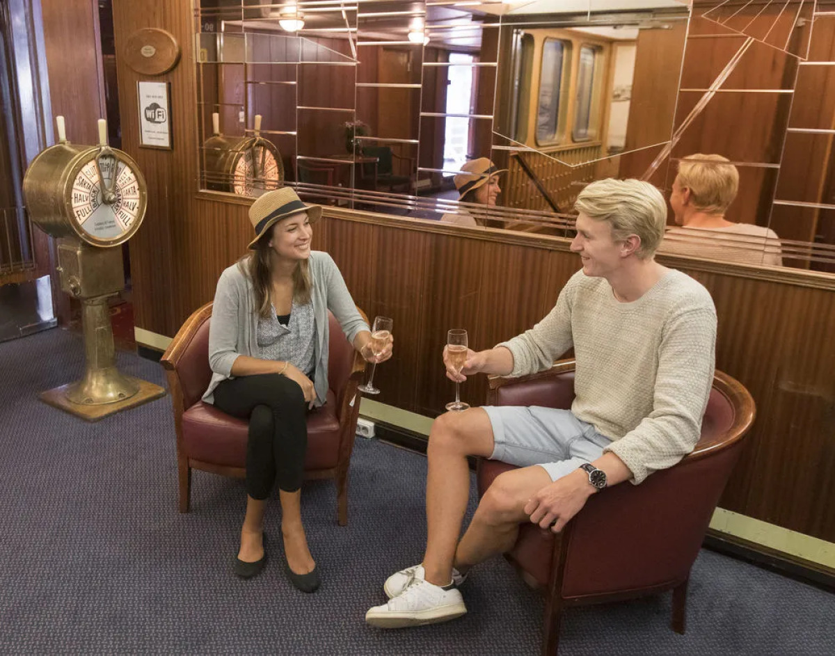 MS Birger Jarl - Hotel & Hostel