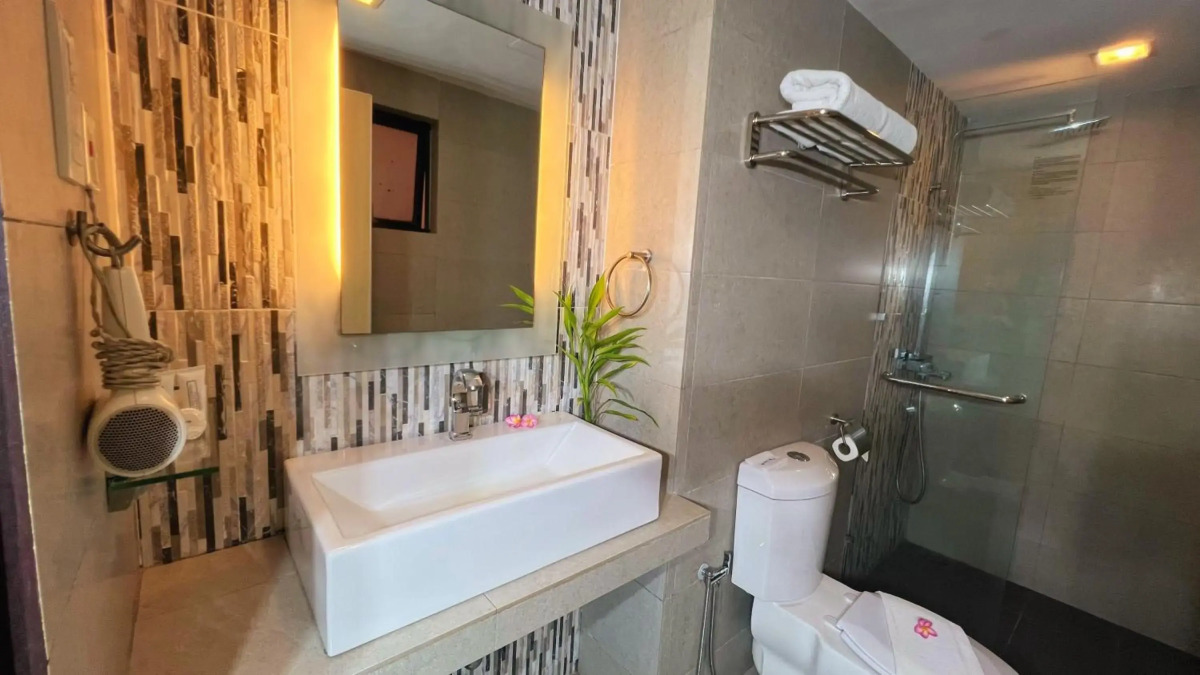 Bella Vista Waterfront Resort