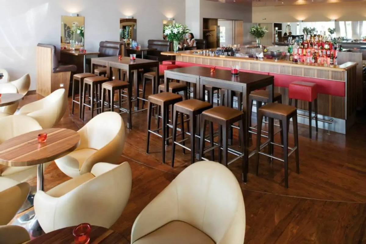 Mövenpick Hotel Zuerich-Airport