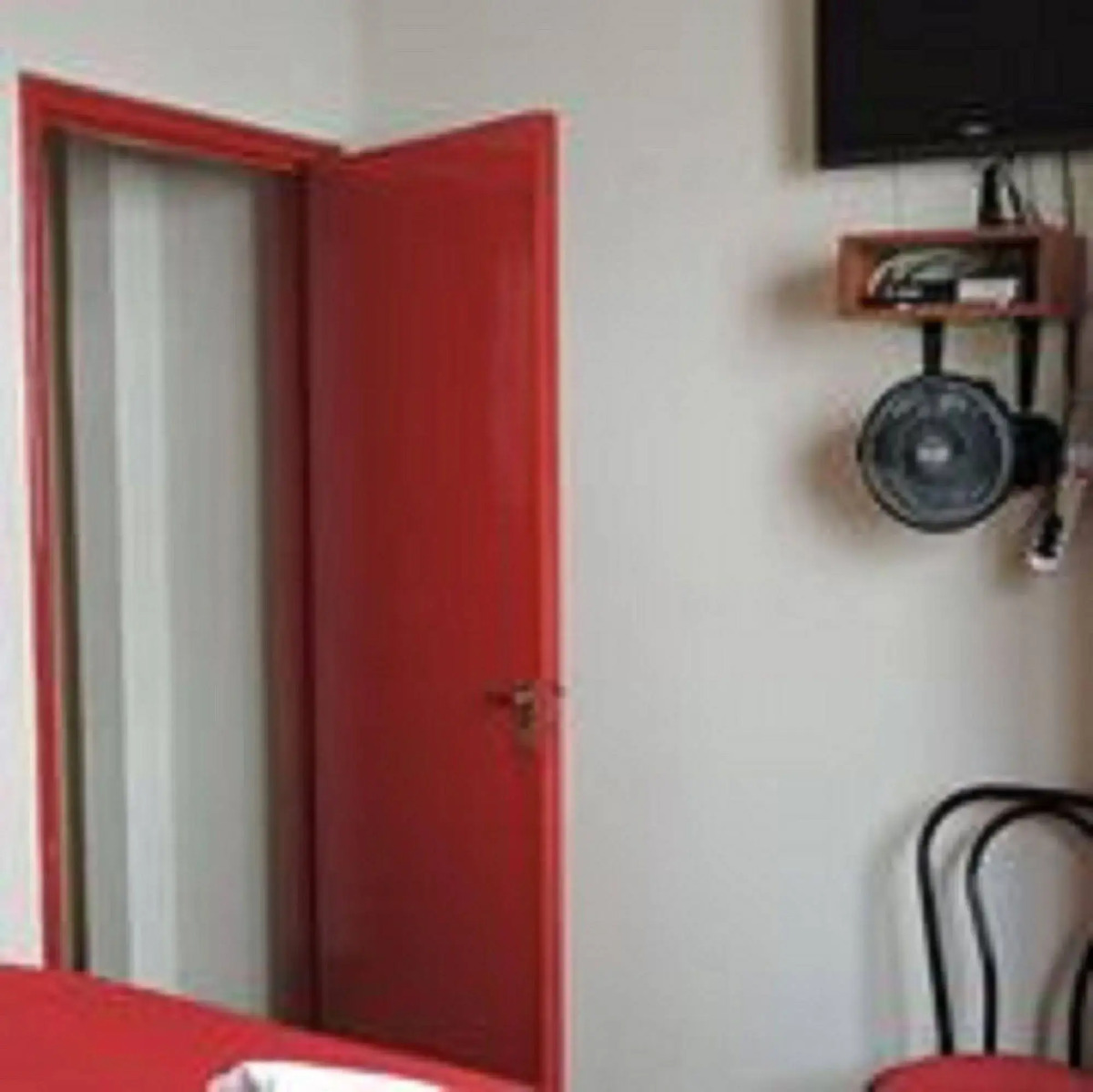 Travellers Place Hostel