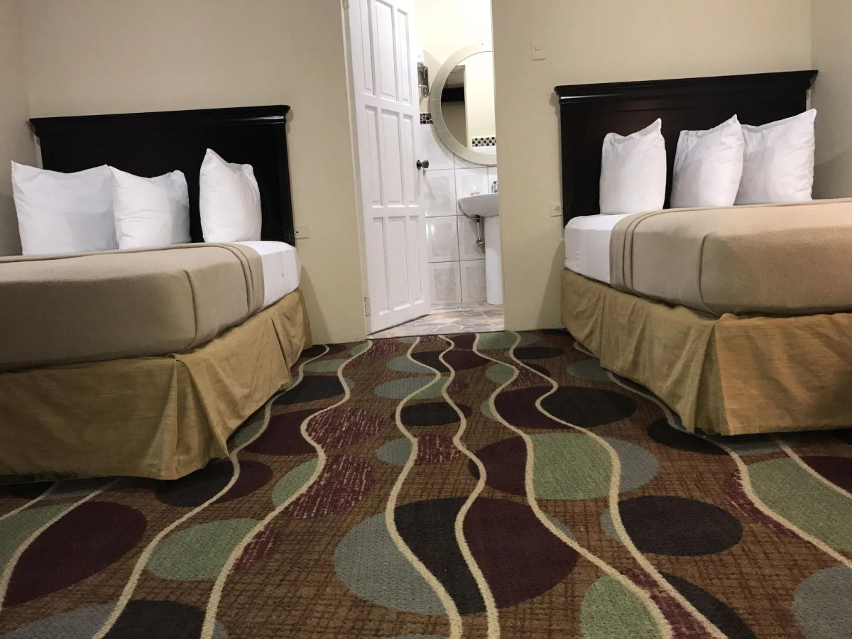 Airport Suites Hotel