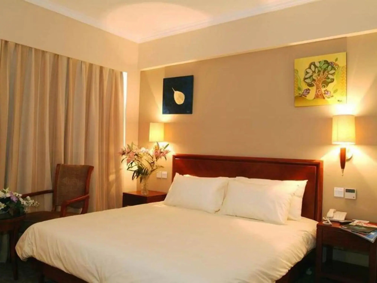 GreenTree Inn Shanghai Hongqiao Airport Hotel