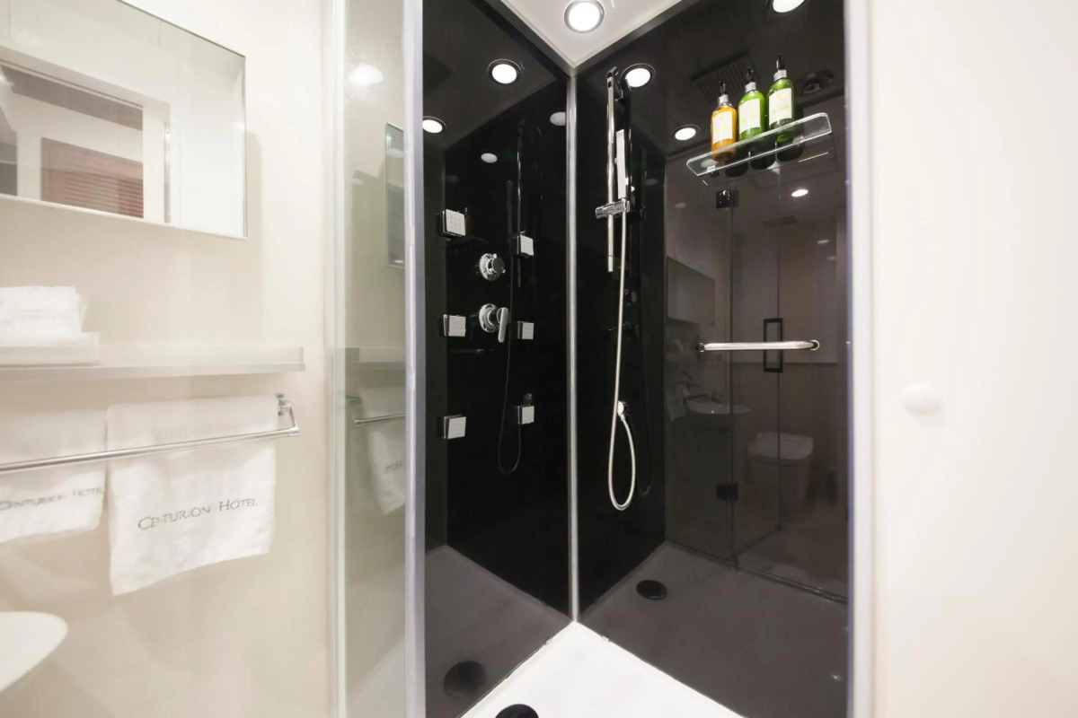 Centurion Hotel Residential Akasaka