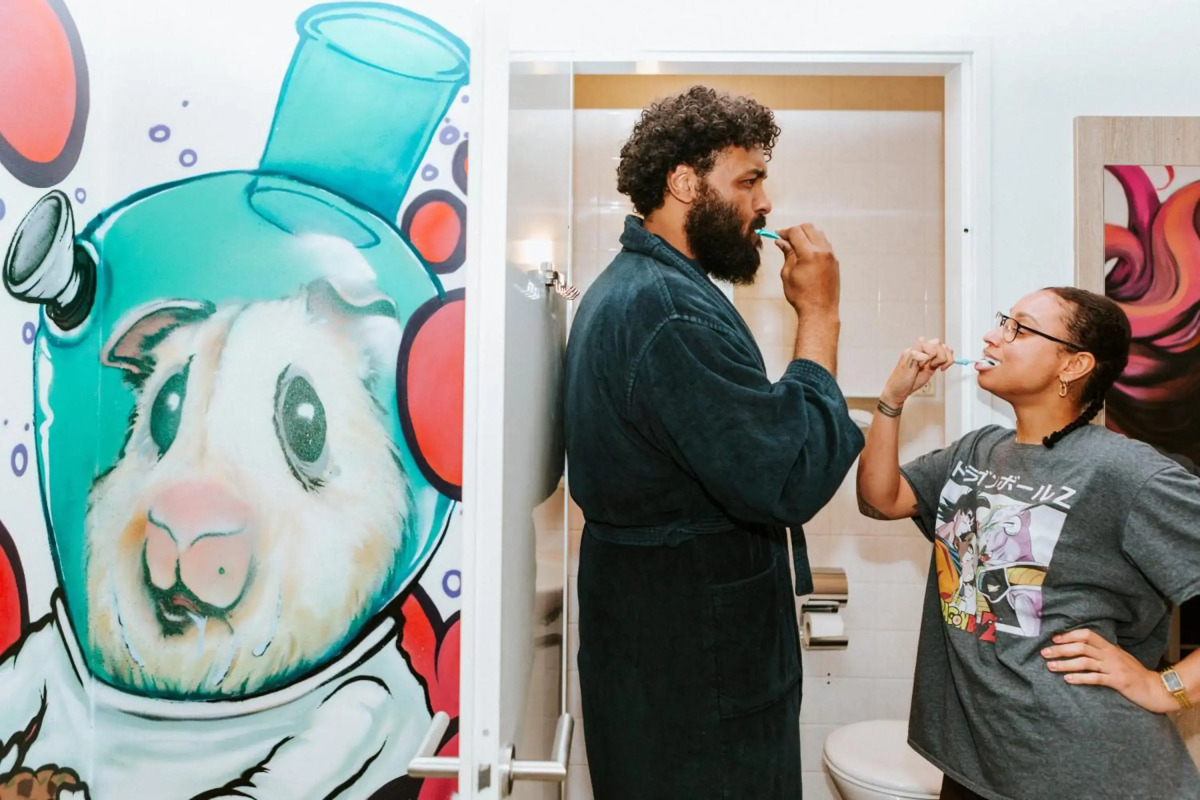 Amsterdam Teleport Hotel