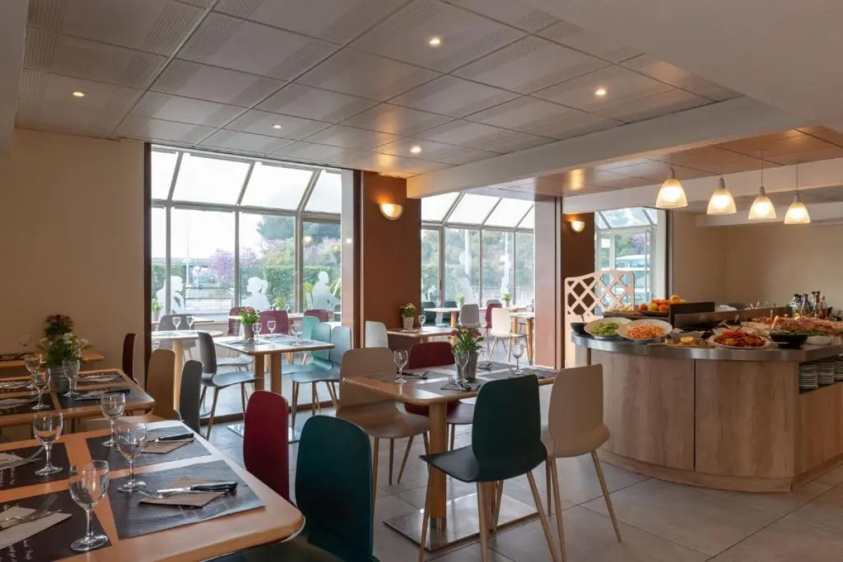 The Originals City, Hôtel Marseille Aéroport