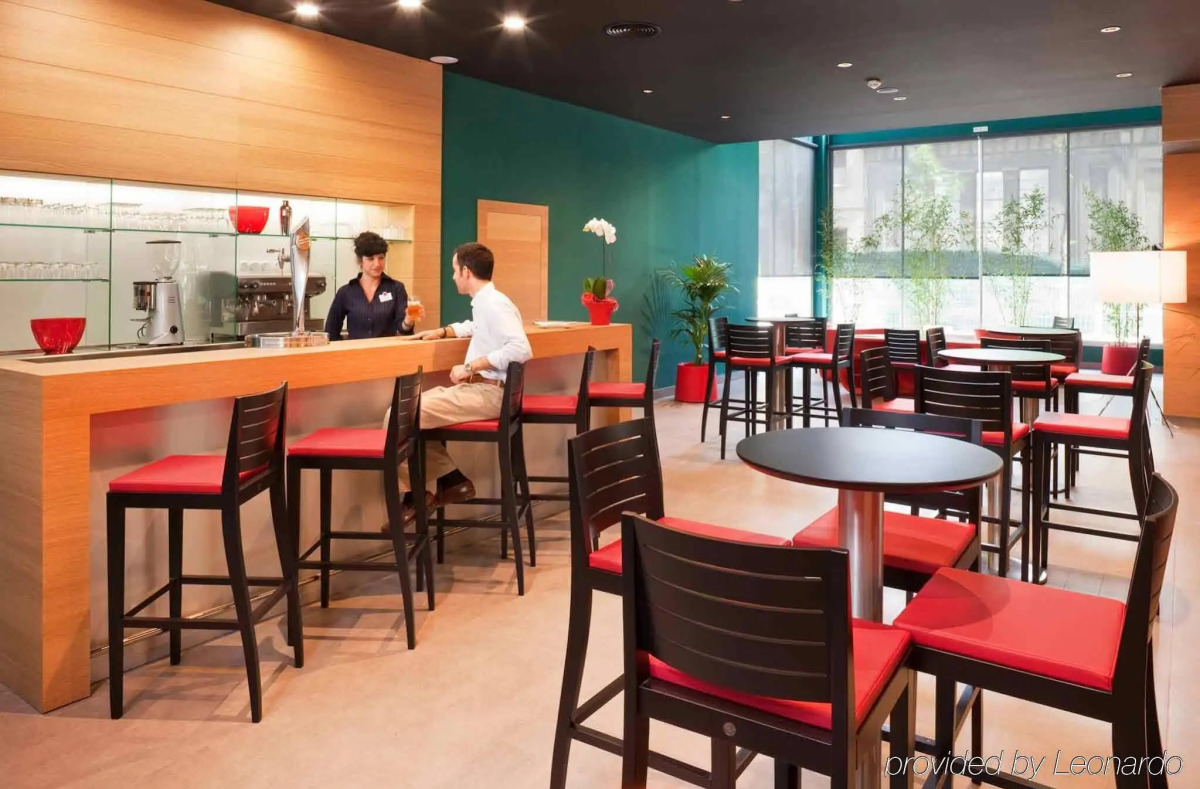 Отель ibis Barcelona Pza Glories 22