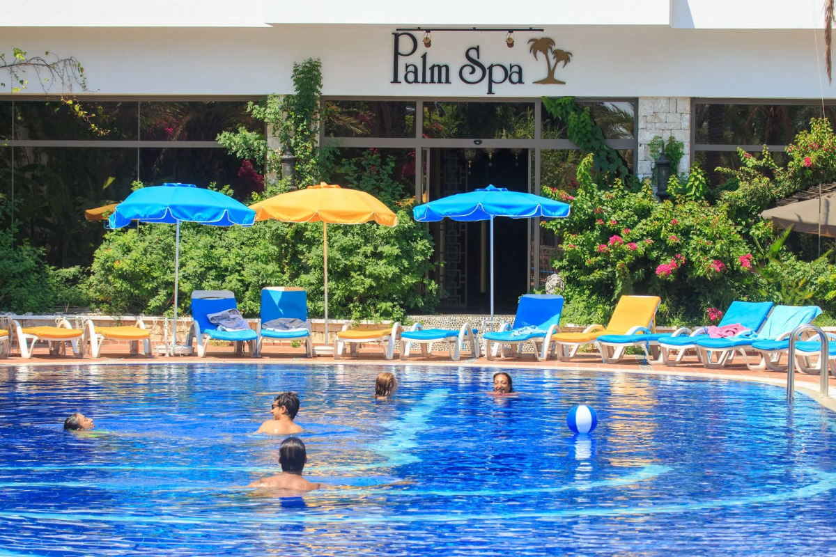 Flamingo Hotel & Spa - Pet Friendly