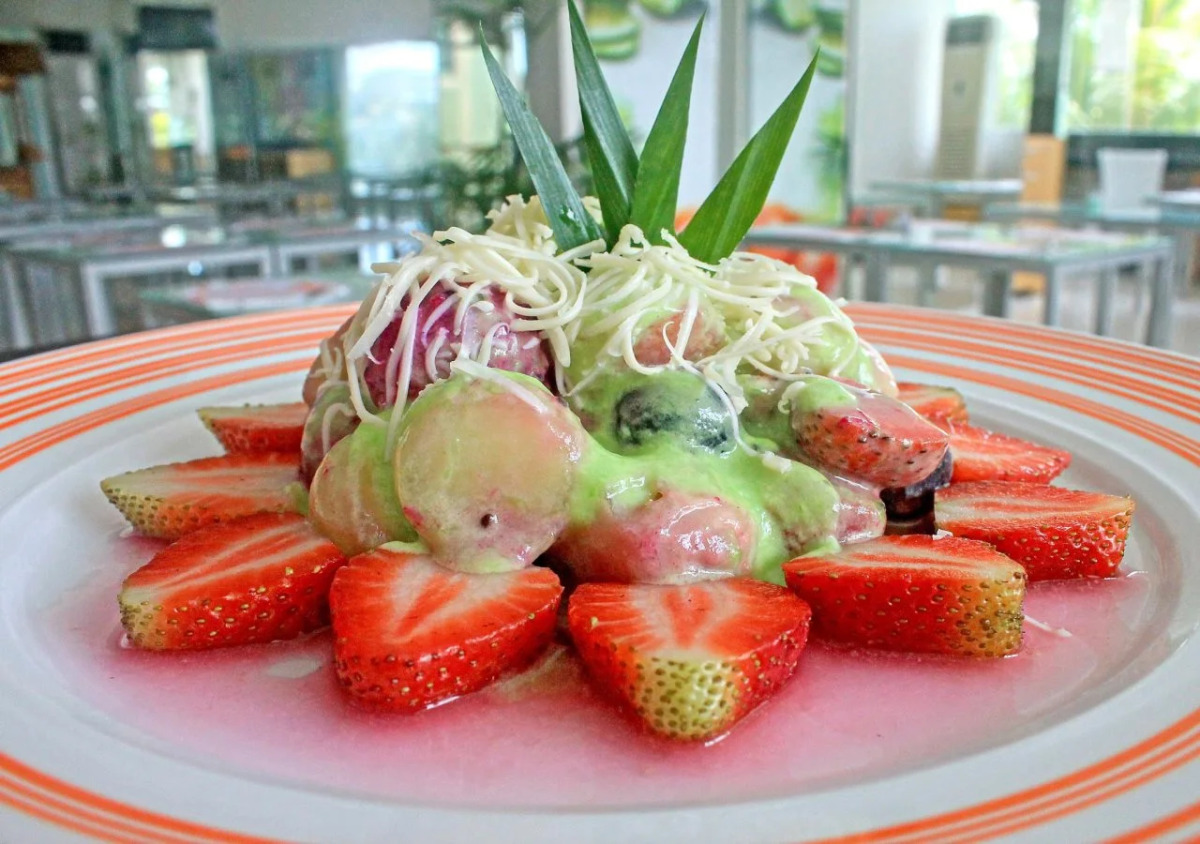 HARRIS Hotel & Residence Riverview Kuta Bali