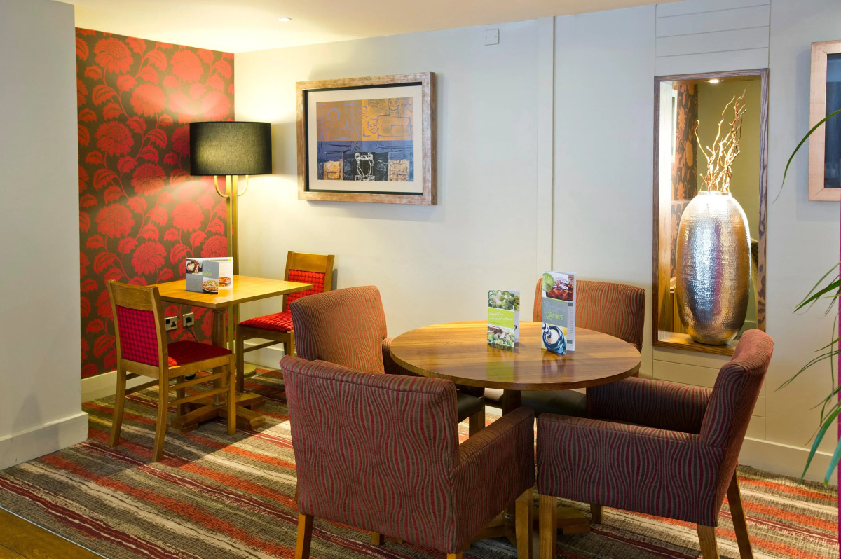 Premier Inn Glasgow City - George Square