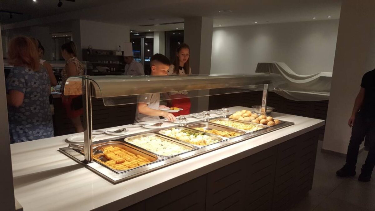 Anthea Hotel Apartments