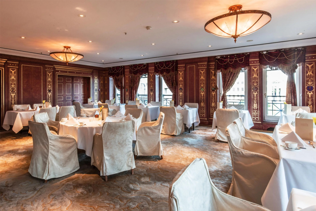 Отель Adlon Kempinski