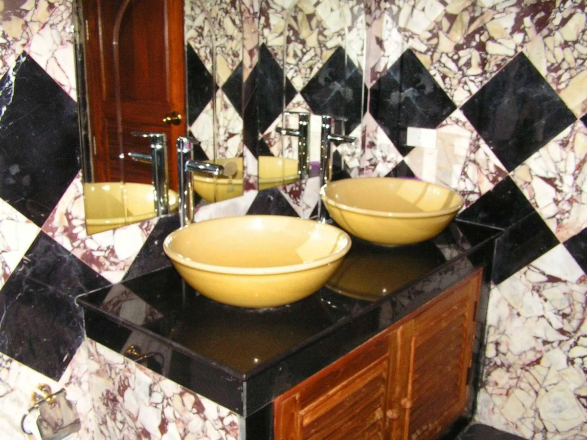 Prince Edouard Apartment & Resort