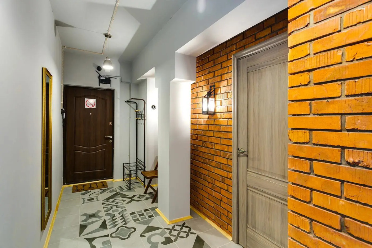 Smart Host (Смарт Хост) на набережной Космодамианская