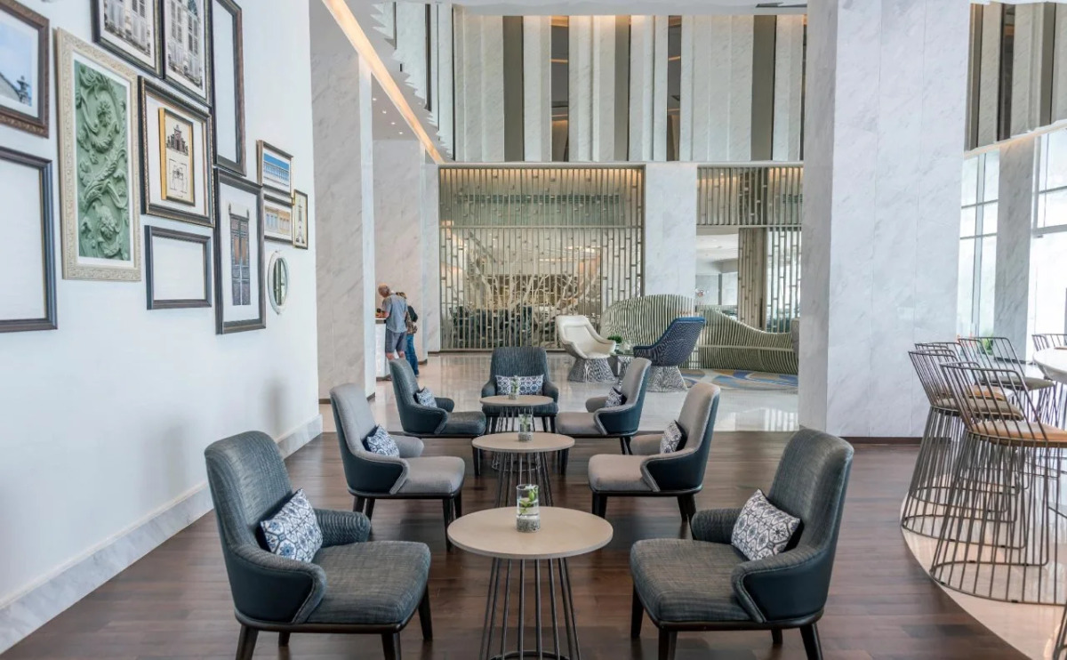 Novotel Phuket City Phokeethra Hotel