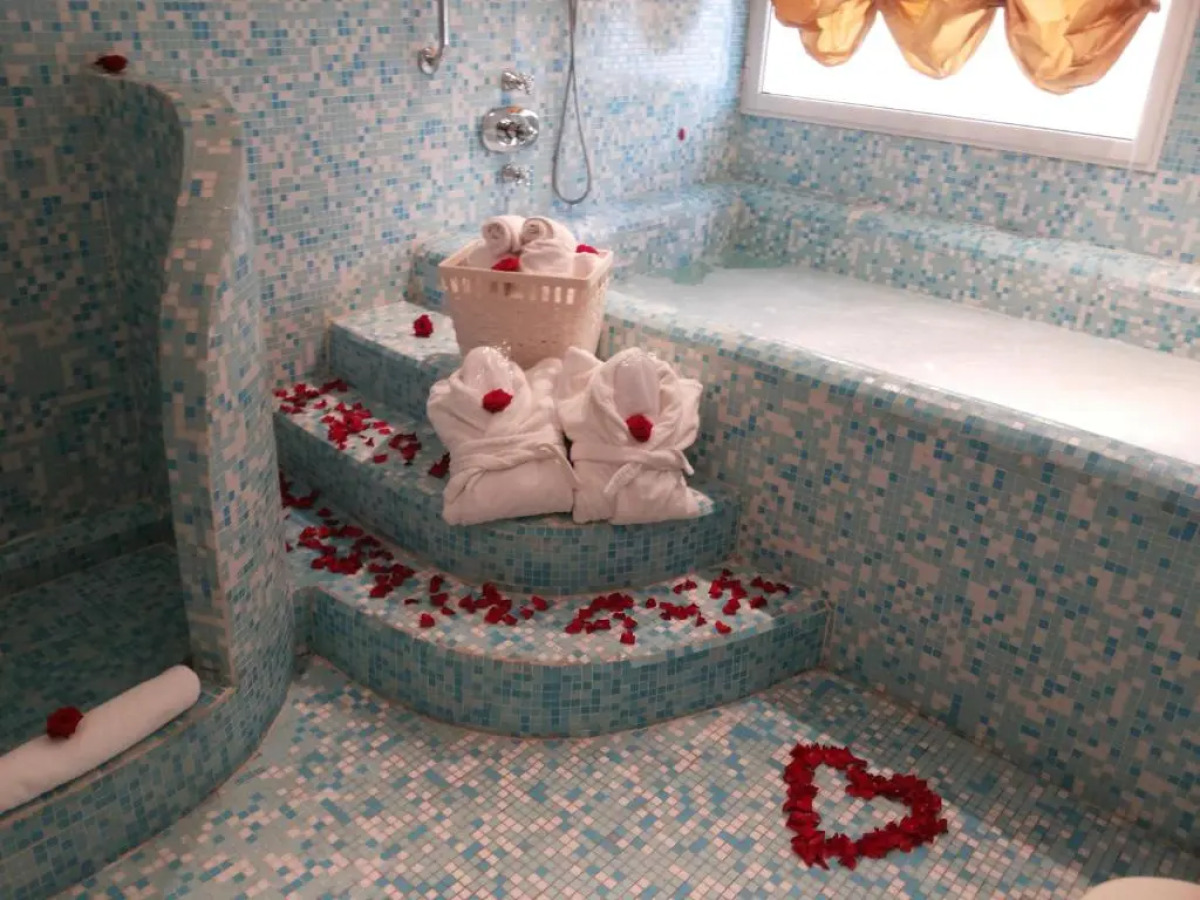 Hotel Eveline Portosole