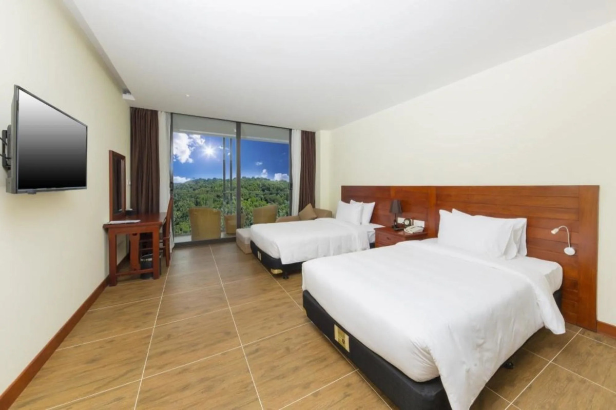 Курортный отель Amarin Resort & Spa Phu Quoc