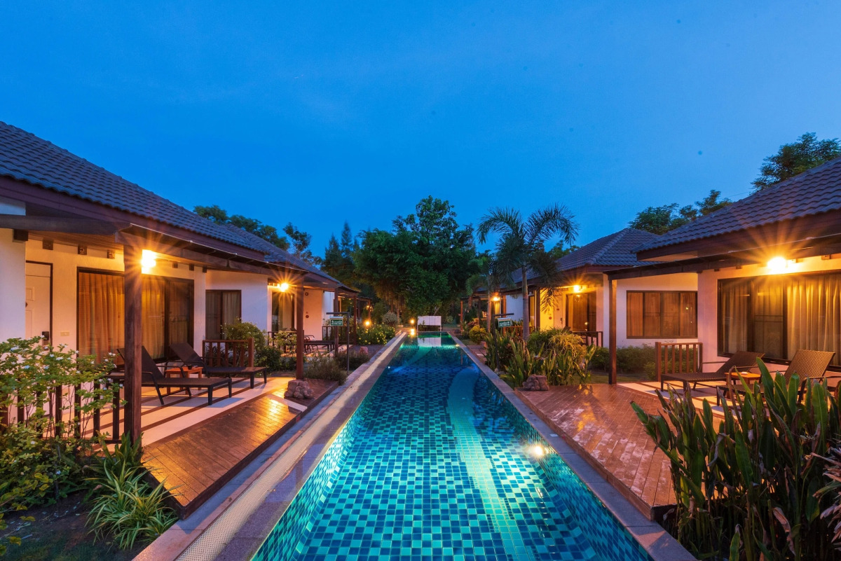 Pinnacle Grand Jomtien Resort and Beach Club