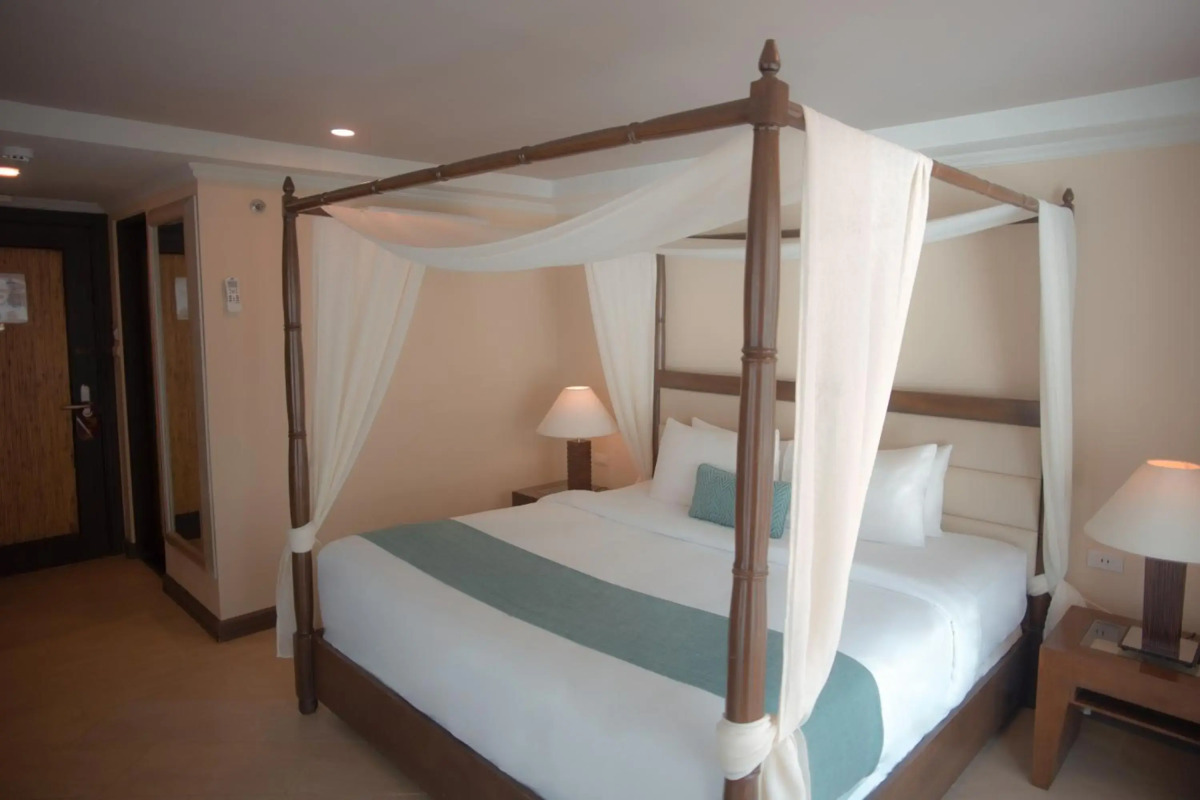 Boracay Mandarin Island Hotel