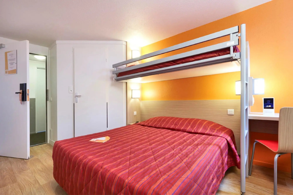 Hotel Premiere Classe Marne La Vallee - Saint Thibault Des Vignes