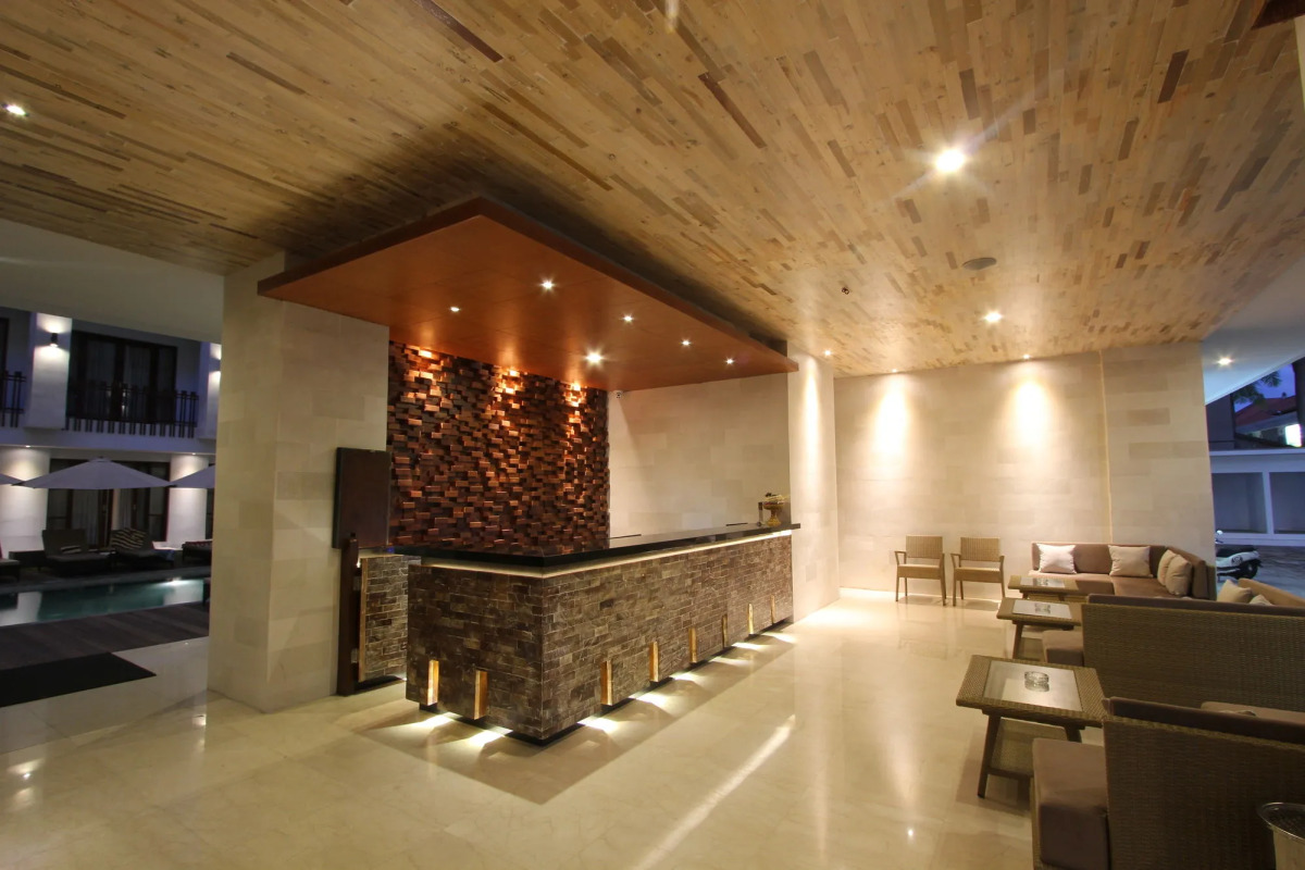 Grand La Walon Hotel