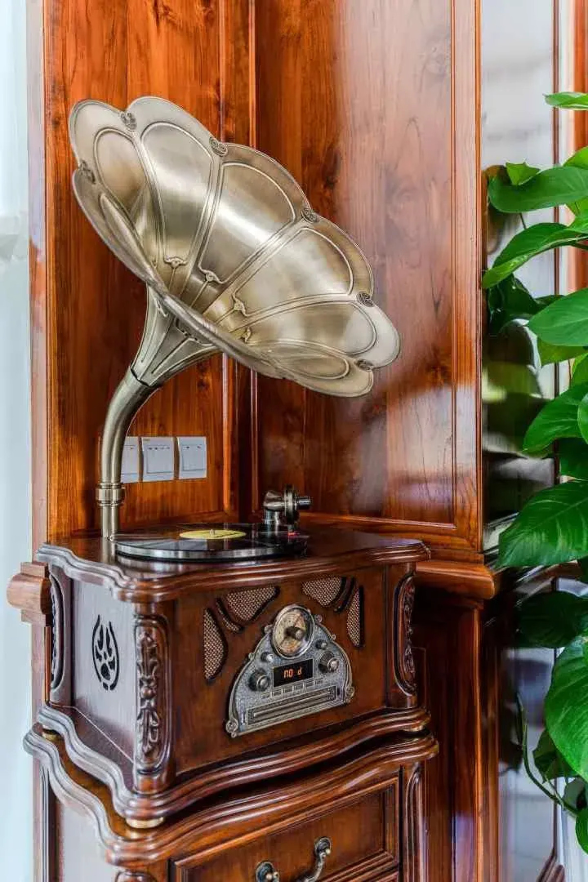 Sea Breeze Hotel & Villa