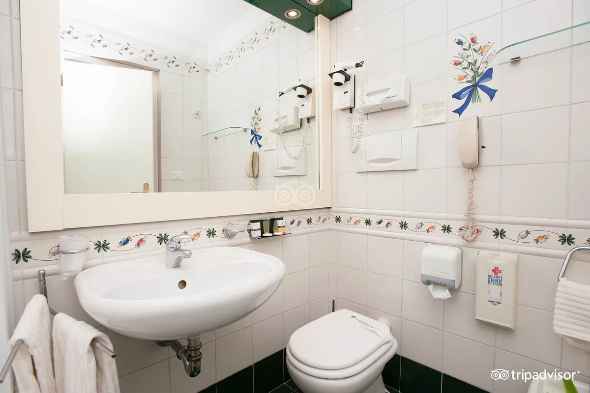 Hotel Diana Roof Garden